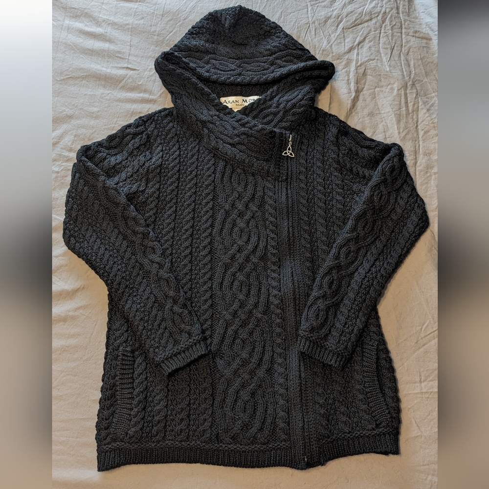 Aran Mõr 100% Merino Wool Side Zipper Hoodie Women's Size S